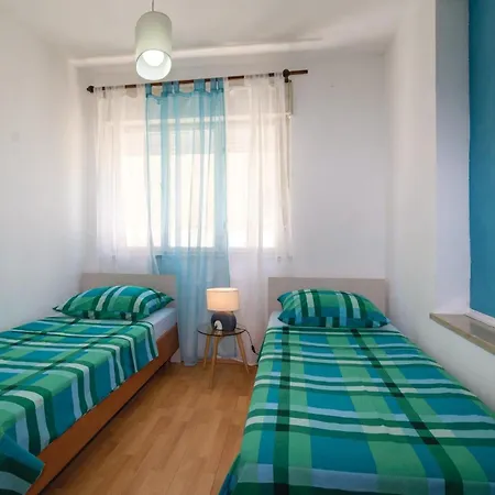Apartament In W/ Outdoor Swimming Pool, Outdoor Swimming Pool&2 Bedrooms Zadar